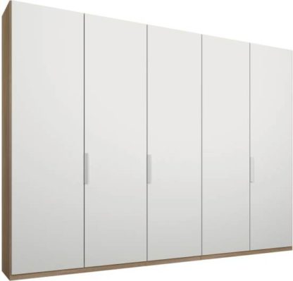 58a6822abc75b0ad9e591629978201f23462ed2c49a795ed6c18356ffcbbad62-1.jpg An Image of Caren 5 door 250cm Hinged Wardrobe, Oak Frame, Matt White Doors, Classic Interior