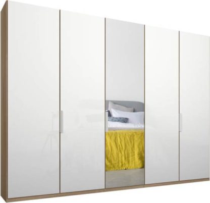 789225ee8866bc7c65e33d1de89d7916b1d6924020821eb2de9aa5e3f2eeeeb3-2.jpg An Image of Caren 5 door 250cm Hinged Wardrobe, Oak Frame, White Glass & Mirror Doors, Premium Interior