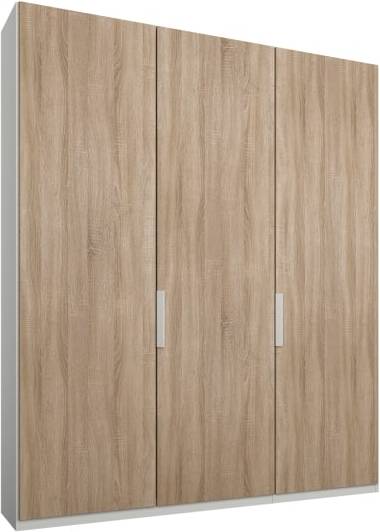 c7f979ccab0814dd81d6491fb0cdadaa628a809f6243644b78935d5c00682975-1.jpg An Image of Caren 3 door 150cm Hinged Wardrobe, White Frame, Oak Doors, Classic Interior
