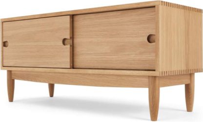 f4f168ca3f30e16c326d1efaa566eabd1e444a40ffd57491de84dd5eefae1ded.jpg An Image of Penn Media Unit, Oak