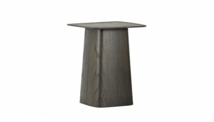0b17a95f6e29b6f6f34fc76a203af4b15d7ad9e414cf87e48a82841d6f7e9f92.jpg An Image of Vitra Wooden Side Table Small Dark Oak