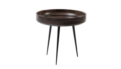 1e2fb763eca5e9a6cb71cbd50ef0bae61e6f4a7169d551feebf04ec75b76d602.jpg An Image of Mater Bowl Table Small Black Stained Mango Wood