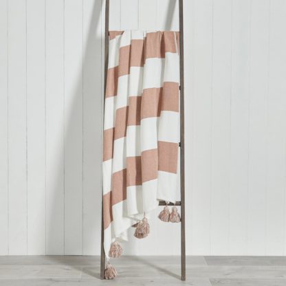 3fef2c0755b2002d1ca3944a8bb4f906823d282dfecb5e1ef9021c16c79c484f-1.jpg An Image of Lucas Stripe 150cm x 200cm Throw Pink and White