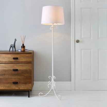 67de402c85c21f10534249ada947d4b72ab8f7c01d504cfa51f2116a81d5e815-1.jpg An Image of Banks White Floor Lamp Off white