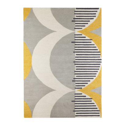 a7cdf20b13d252b68cb4edfec5d53d58c5274a2099a7ffb73a8b2e7d72b62f54-1.jpg An Image of Elements Ochre Shield Wool Rug Ochre
