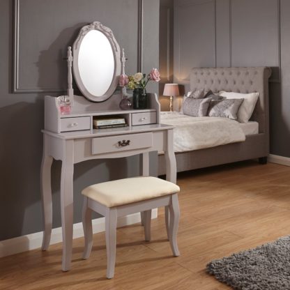 b09608a11cf67ba908aa7c73b1ed84e28d34b69791fea87a9f33b09d80953eff-1.jpg An Image of Lumberton Grey Dressing Table Set Grey
