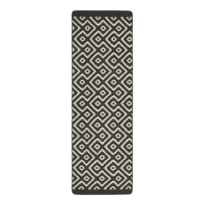 b5ffed850248d6e289bca463389eea017c1bf39e09f10572e63f65cbd5badf32-1.jpg An Image of Marvel Diamond Runner Marvel Diamond Runner Grey