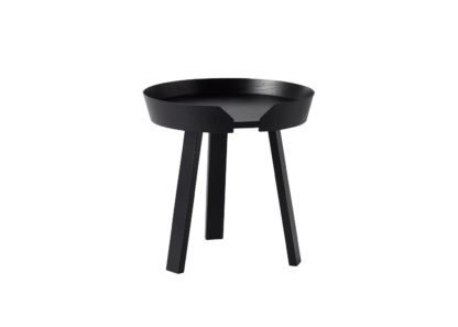 bc56f7276c76633617e0294d666b5076809c4bd2428434938b5a8f64b22ffbc6.jpg An Image of Muuto Around Coffee Table Small Oak