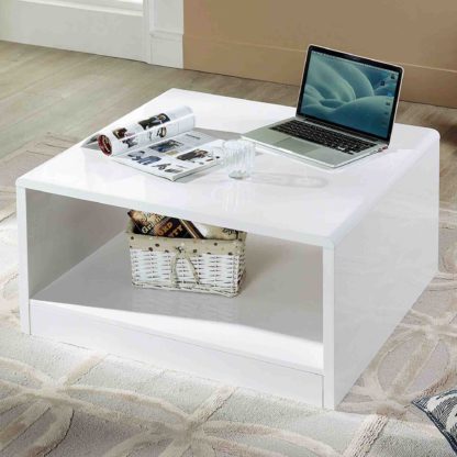 bcd6baaa33666195fdde2d270f519f6a48d5e15be0b6bbebb7020a9ba20812fc-1.jpg An Image of Manhattan Square Coffee Table White