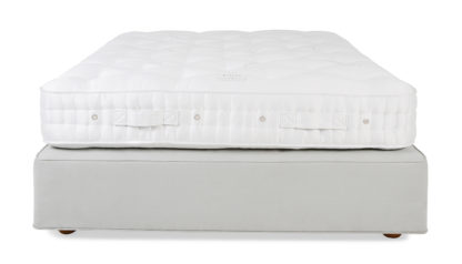 c015ad6dbd9303fb97e2429881f65ca0d86f250404f3cd3f27c7edbea8b9fc4c.jpg An Image of Vispring Baronet Superb Soft Tension Divan Super King Tk589