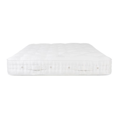 c6417e8288877761b0b6b9d46d6463065b0932ec499419b22614756a4704596e.jpg An Image of Vispring Bedstead Realm Mattress Double Soft Tension Oyster