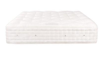 faf01a9713aaec39f801b42d530c8472f5bc59fbfc505d27954d0d24127be31c.jpg An Image of Heal's Natural Sleep Silk King Soft Tension