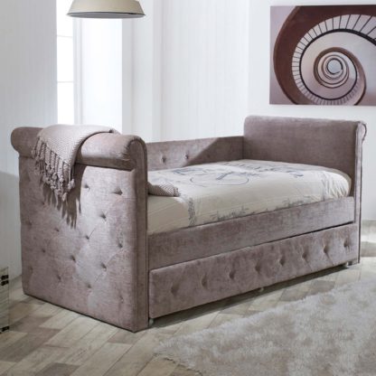 12037c79c06d4be505f1983670725de835ead545caa64efc1590a7d00e6d9f86.jpg An Image of Zodiac Velvet Day Bed Beige
