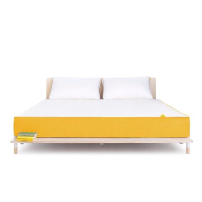 431b87af98e82fc8e8d414bd8969924114a200c1ed32544e20f28e27cb3db4e7.jpg An Image of eve Sleep Essential Kingsize Mattress