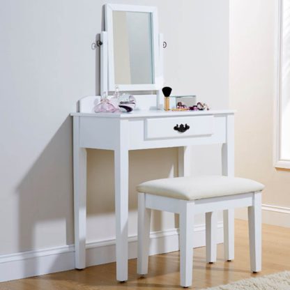 6e33d5ad8c522ec8585c621684bef54c521540e377a646650b753dc989b95c7e.jpg An Image of Shaker Dressing Table Set White