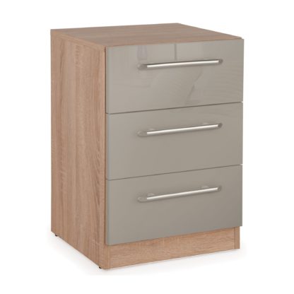 78bb746be97e12e9e67712de24d039b227fb5da77d3dc27908e08eafedb4a59e.jpg An Image of Kensington 3 Drawer Bedside Grey and Brown