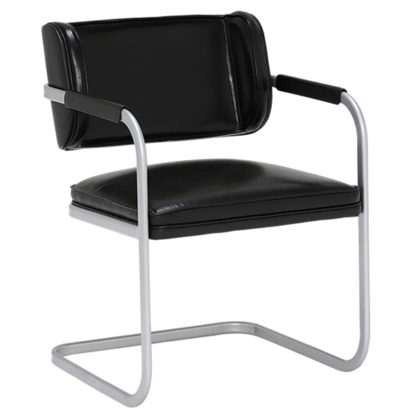 55494c69548cef624b8af0a47ade72ee442981f4ce8cba502b42c005fa534cc1.jpg An Image of Pascoe Leather Armchair