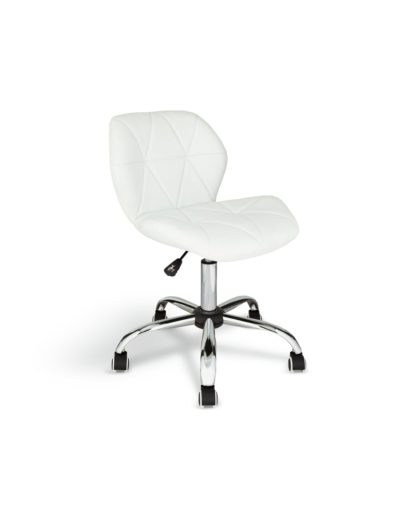 88302e2acc3a04df4ea5e109b31ebbbc1b0191a199f58aeab719bfd37bfd44c6.jpg An Image of Habitat Boutique Faux Leather Office Chair - White