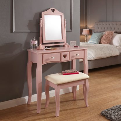 d78bd6927cf130a78b0d642e5158ed860feaa35db0173c39861879c7b7357471.jpg An Image of Heart Dressing Table Set Pink