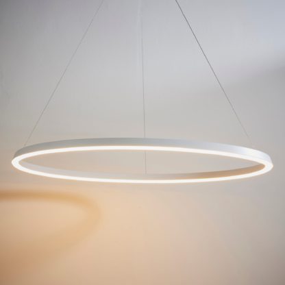 30e04e50ccff79276c665c7cf1d5344f01aec2b07d2c17261105e80843f8f7ee.jpg An Image of Vogue Wheeler Integrated LED Pendant Fitting Black