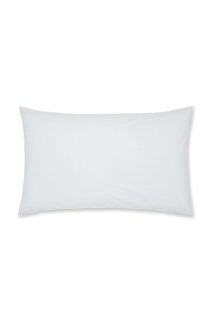 344243034abc7933203e19eaa8e6e00fdaf1acfe5b6febb3328f831fd0639fcd.jpg An Image of Easycare Non Iron Standard Pillowcase Pair