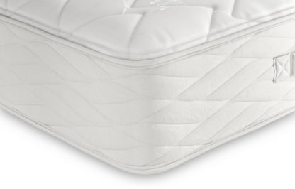 500aa4038ab8f114cedbc4292c1724eab06077f315b455857d3bd77185349c45.jpg An Image of M&S Memory Foam 1050 Pocket Sprung Medium Mattress