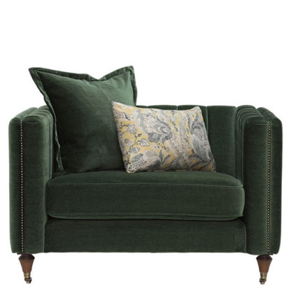 534a230a7b5abd5cff8806ba537e2317574c3e7754b737eecf2a76befd0d837f.jpg An Image of Drew Pritchard Foxley Snuggle Chair