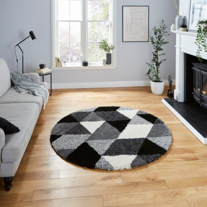 d1d3eff53c27fde1decae7376694de1ff86c1a7bd1a4c8cb37b74c7182ced53d.jpg An Image of Royal Nomadic 7611 Rug Royal Nomadic Beige Grey