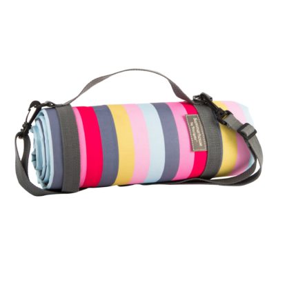 dea325ce4f0cbca1eebd78be6065c6a6e4300ffcd5649b49c2b585abf0f3d5f2.jpg An Image of Gardenia Waterproof Picnic Blanket MultiColoured
