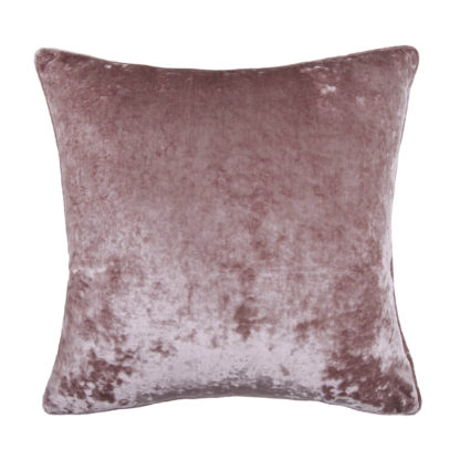 7647bed7f96141dd36136e019e06f5ccf28303ab2abf7448e161f1aed829d79e.jpg An Image of Crushed Velvet Cushion - Blush - 45x45cm