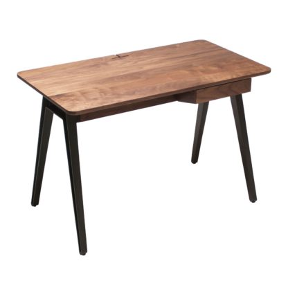 c4f30404ce540dd1844e3df7db6e49b9a2950ec470855f268cc82a60eae46213.jpg An Image of De La Espada Orson Compact Desk Danish Oiled Oak