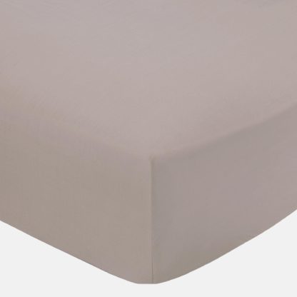 cdebbc9d67e281f8016857a7e42dc78c31df494302455380b7deb074ba60795a.jpg An Image of Polycotton Fitted Sheet