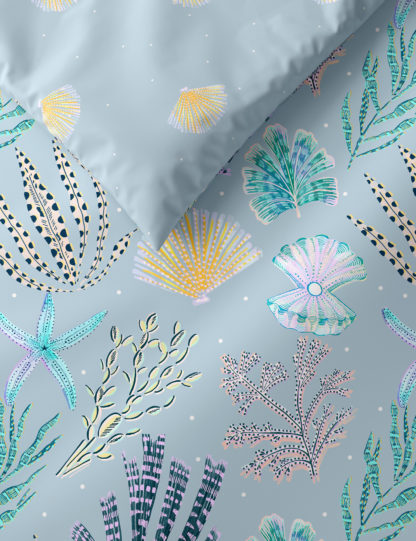 76b7547f80f70e7502e0d5780c41fdbf6280c56242d26ea7b576c9ffeb9a3a06-3.jpg An Image of M&S Cotton Rich Coral Bedding Set
