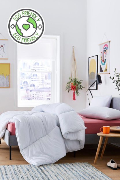 e00dd8d5669a7cdf8644bd516b5797c0d7f0efb2071d888da1bdc37c30e85617.jpg An Image of Complete King Bed Set 10.5 Tog