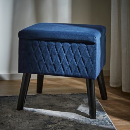 c2fa1e59791259ad61f2d8c7f965b24330356cb31709c05d031449ccba6f3a93.jpg An Image of Alex Quilted Storage Footstool Black
