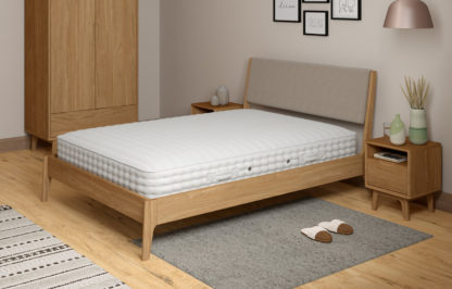 c8982673a4dbd01a8124579a8e6bf1ce2890bd44c0407fb1b5689be892f1d510-1.jpg An Image of M&S Memory Foam 1500 Pocket Sprung Firm Mattress