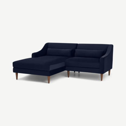 090f83d666091991924a1e1c3041767533ef47fed43da96a699e6e30a4c4ae92-1.png An Image of Herton Left Hand Facing Small Chaise End Sofa, Ink Blue Velvet
