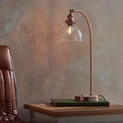 33ced6c802c205da42ceb2b7a3966d3c02527e513d40c991dd0f24214df6bdc6.jpg An Image of Vogue Tobermory Table Light Copper