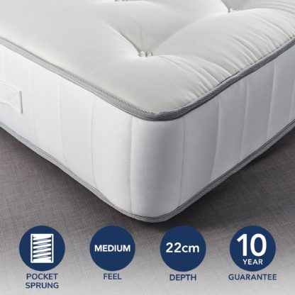 600bd29503e9f507688780d2f9a0929490342fe81e920dfa9f5733c0e593e7f9.jpg An Image of Fogarty Dreamy Comfort Wool 1500 Pocket Sprung Mattress Yellow