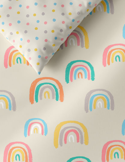 87b8fb2f8d8be0d91ed6b095f463863f933d6db6332cfc47219241836c360784-1.jpg An Image of M&S Cotton Mix Light Up Rainbow Bedding Set