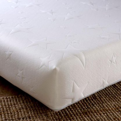 ca614aaaceccbe14c682fe461745c64ba6a6f3682e13c88b4ec2e9f9ca22da5b-4.jpg An Image of Star Flexi Spring Reflex Foam Orthopaedic Mattress - 4ft6 Double (135 x 190 cm)