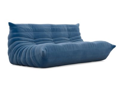 e2dda8a8c14f65ffcf071de5d9e125146fb717339b09e73eeb42c215edfaf32f.jpg An Image of Ligne Roset Togo Large Settee Alcantara Goya Red