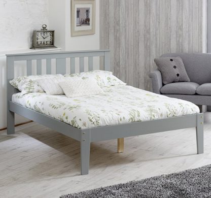 fb8183f74c75739fa59420554e574ba50c4d06f8614794e9fcb2ab100907f7ab-3.jpg An Image of Kingston Grey Wooden Bed Frame - 4ft Small Double