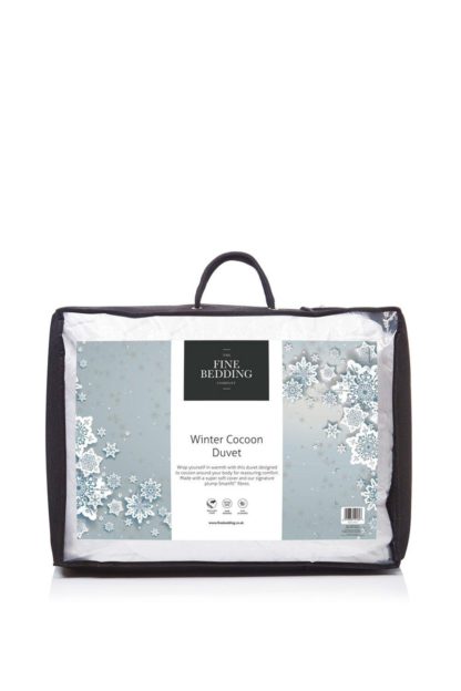 fbb413513246e6025872fcfe7a69d04dc18e329491cbf804e870fae2432e857d.jpg An Image of Winter Cocoon Super King Duvet 10.5tog