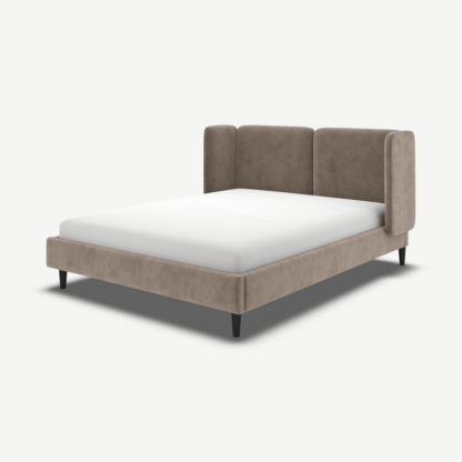 041dba35989bbd121790b5578dc5dff636d57c754a9e61e3447a331691644199-1.png An Image of Ricola Double Bed, Mole Grey Velvet with Black Stain Oak Legs