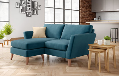 18ff83bfa3fd72e523b9ed7e8f849367936bc48624678e457fd60fd8445f9f68.jpg An Image of M&S Foxbury Reversible Chaise Sofa