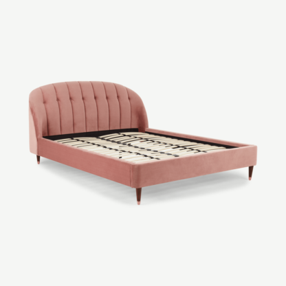 8c5cb30a5055bf5bdb4cf2b665c3f8632c21afb5e76a121eaf9d67b03517aea7.png An Image of Margot Double Bed, Blush Pink Velvet & Dark Stain Copper Legs