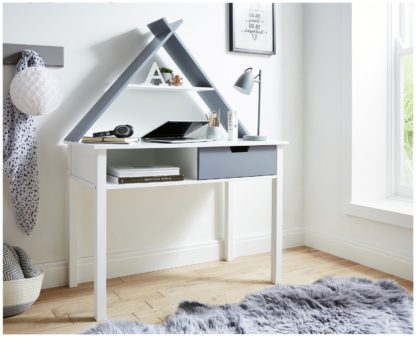 8e9fbe0391b39f8aff72122af14e5f8f7c75828e45cac0ba9575e1063b3e37fc.jpg An Image of Lloyd Pascal Tipi 1 Drawer Desk - Green