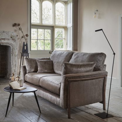 f188df70d65e24f155e2ebda40b668a21d4b5228633e671d4040eb908ea5cf45.jpg An Image of Ercol Avanti Large Sofa