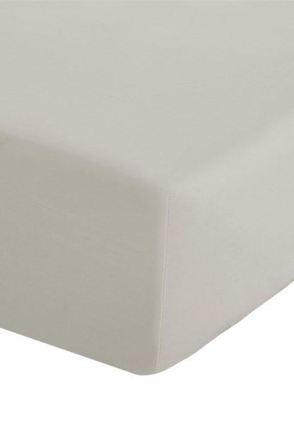3c79ec9256698719861ea0b326851640a0fda11350c50dc8e5926f9b5a716d11.jpg An Image of Easy Care Non Iron Double Fitted Sheet